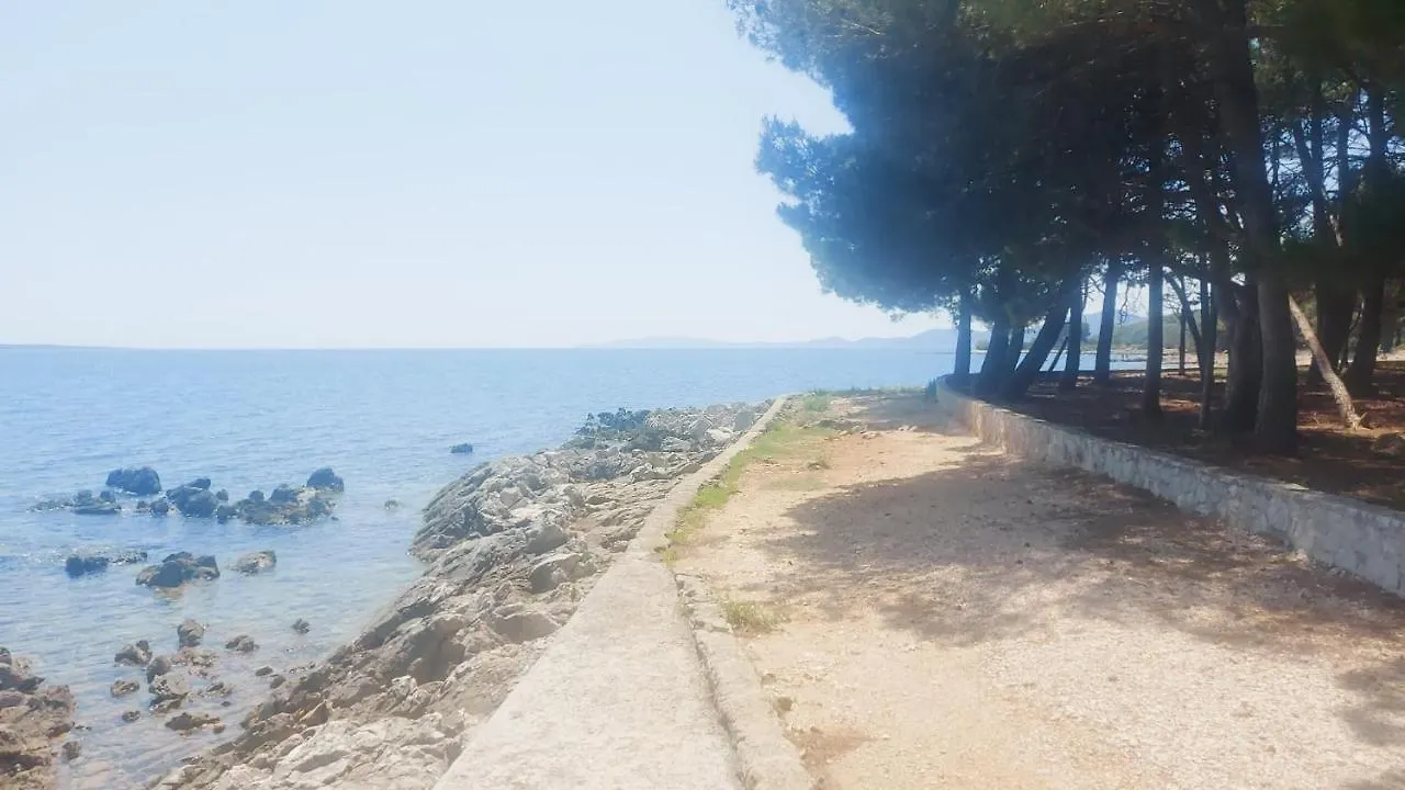 Matisse Residence - 80 M2 With Sea View And Terrace Nerezine 0*,  Croazia